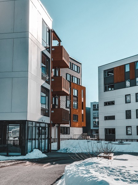 View of the outside or condos in a homeowners' association.