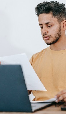 Person researching how an adjustable rate mortgage works