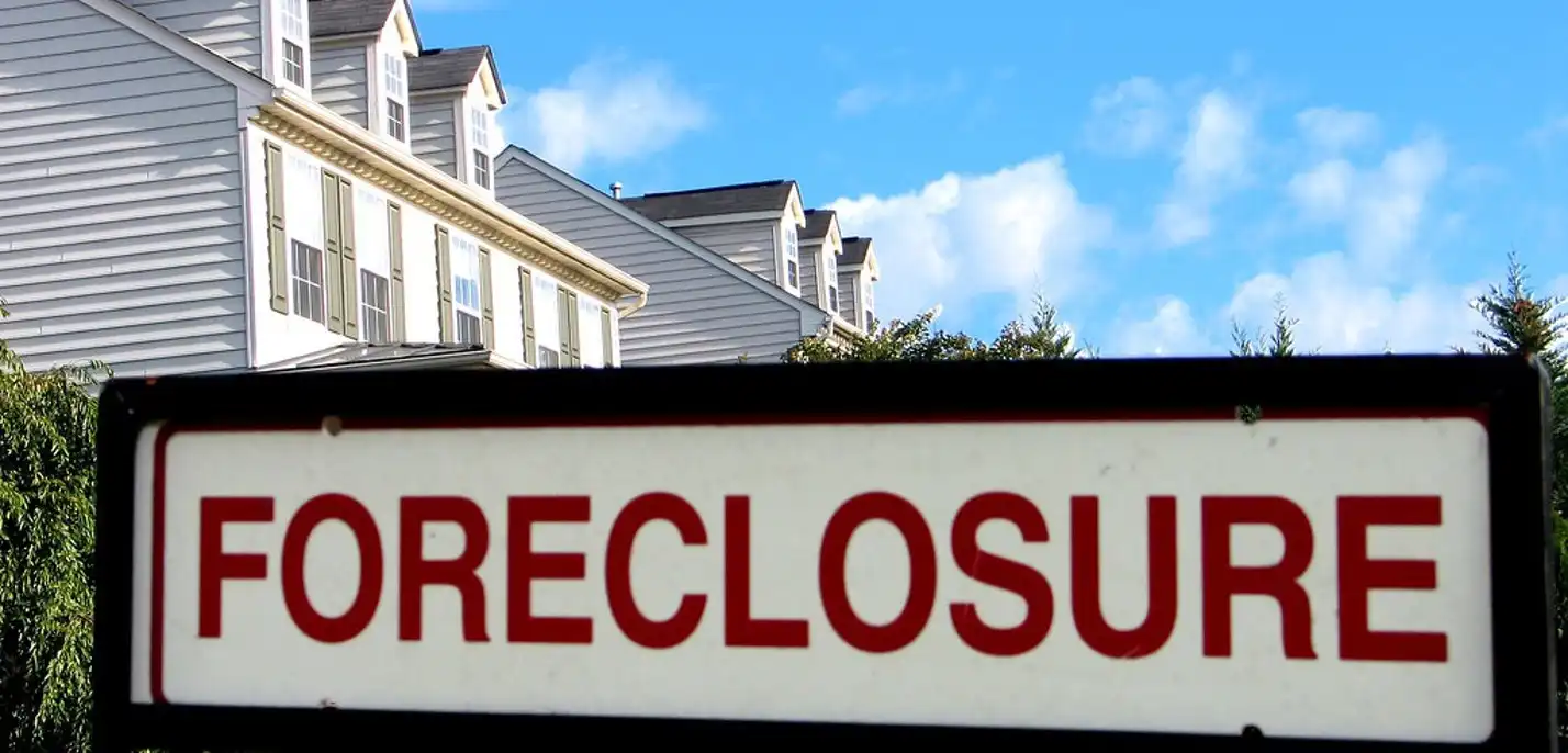 Maine’s Top Court Stops Condo Deed Holder From Being Kicked Out